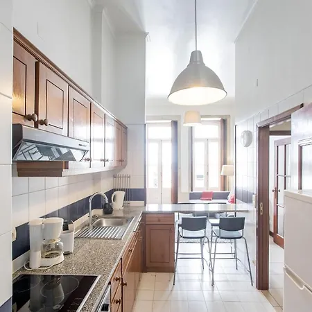 Wine Apartment *