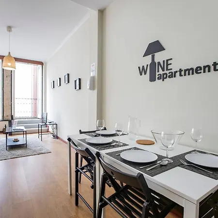 Wine Apartment *