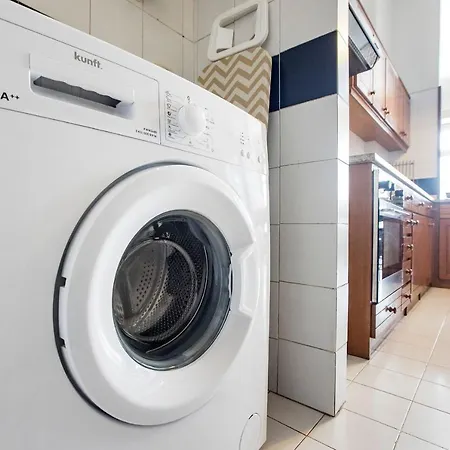 Wine アパート ポルト